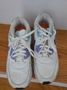 Girls Nike Air Sneakers with Purple & Aqua Accents